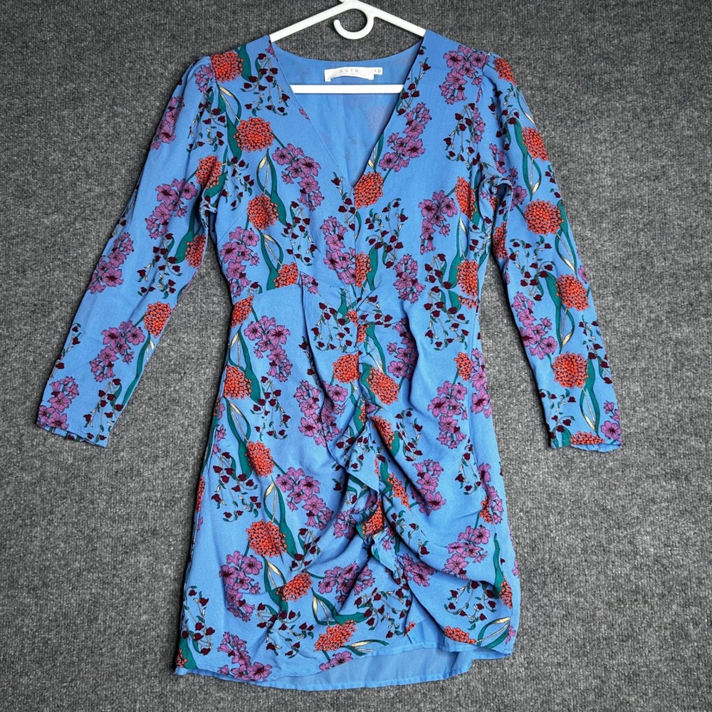 ASTR The Label Blue Floral Ruched V-Neck Long Sleeve Mini Dress Medium